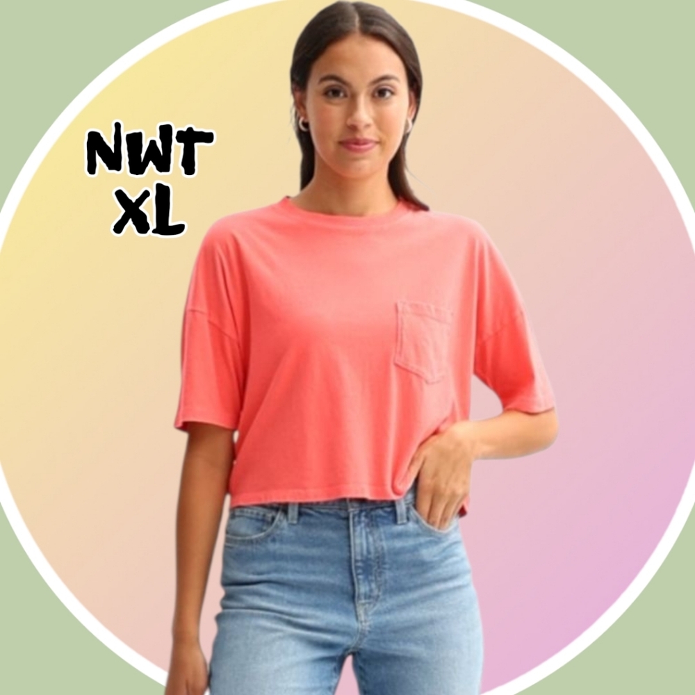 NWT Short (Just Above Elbow) Sleeve Boxy Cropped Pocket Tee Shirt Sz XL